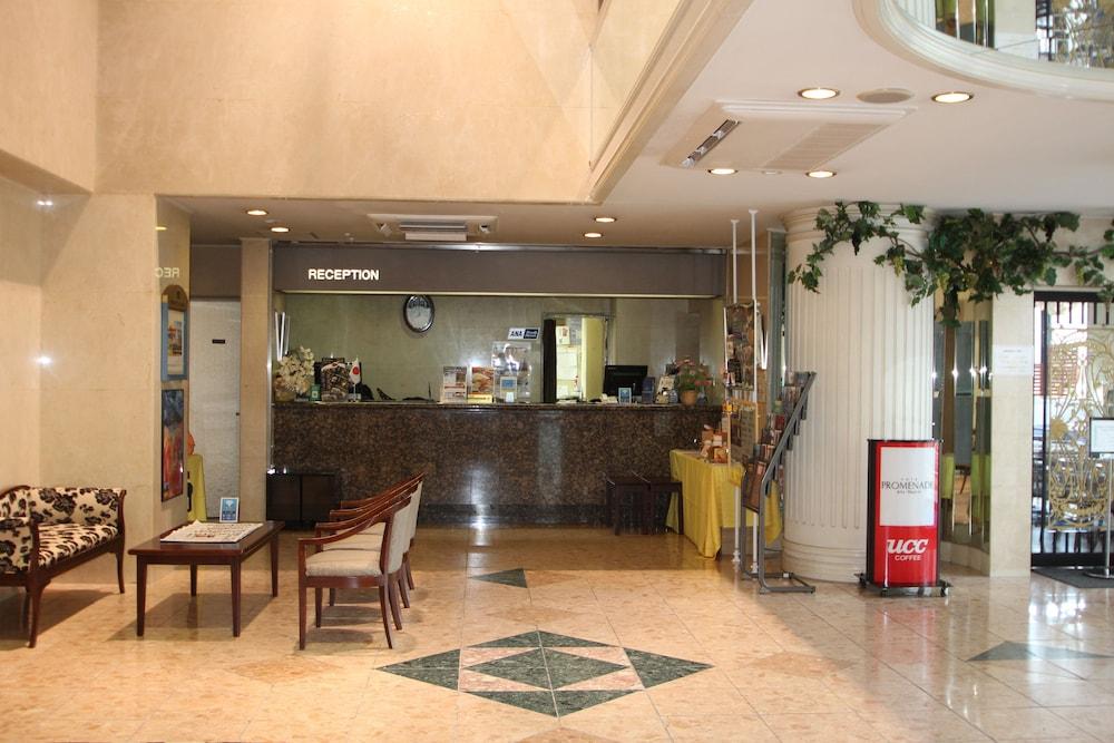 APA Hotel Tonami-Ekimae Exterior foto